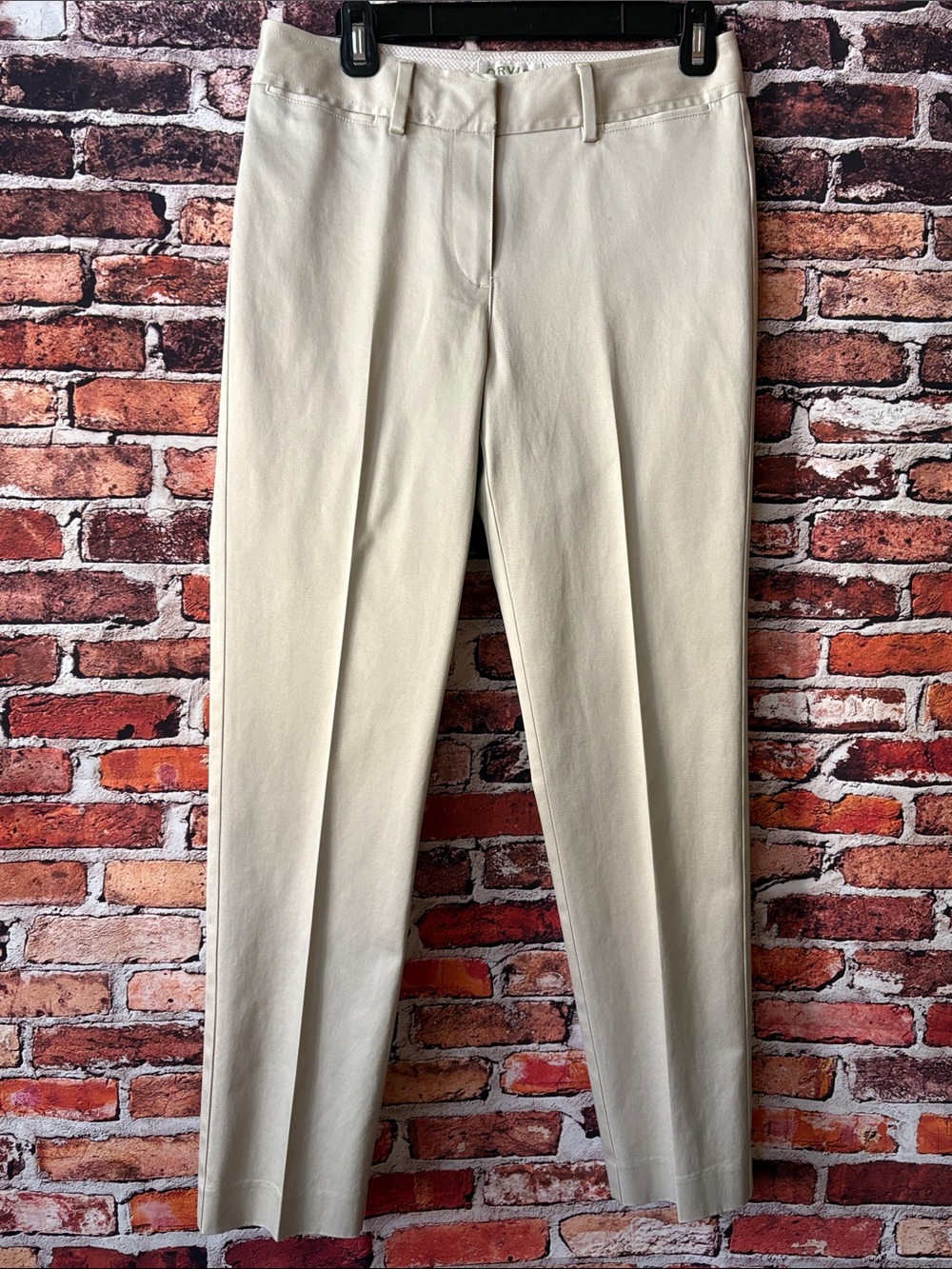 Orvis Beige/Light Tan Straight Leg Dress Pants Chinos Size 4